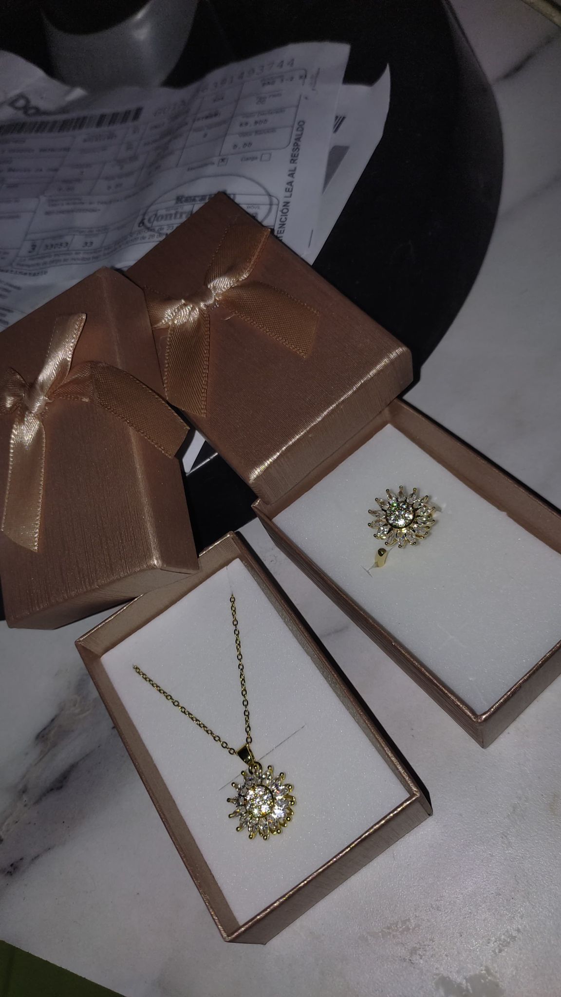 COMBO 2X1 🌻Obtén Anillo + Cadena Girasol Giratorio🌻